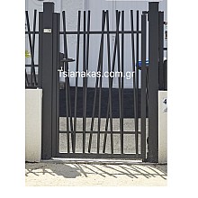 Αυλόπορτα Σιδήρου με καρέ 18Χ18mm 