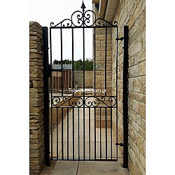 Iron gate with 12X12mm frame