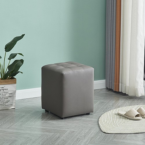CUBE GREY PU ΣΚΑΜΠΟ 35X35X42εκ. CUBE GREY PU ΣΚΑΜΠΟ 35X35X42εκ.,Έπιπλα εσωτερικού χώρου > Σκαμπώ μπαρ,Έπιπλα εσωτερικού χώρου