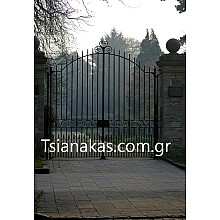 Αυλόπορτα Σιδήρου παραδοσιακή, Λονδίνο 